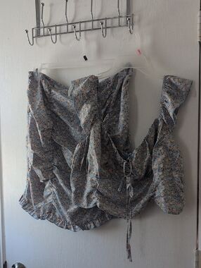 Floral Tie-Front Women's Top in Light Blue